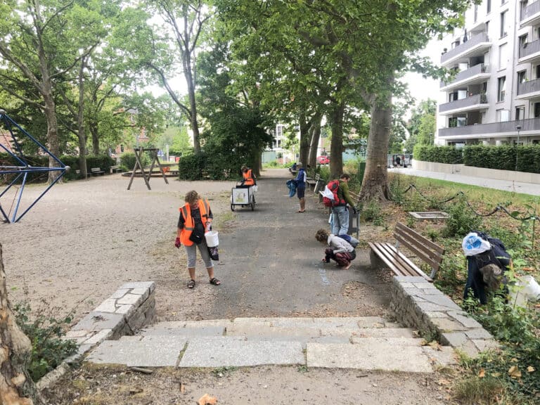 Müllsammelaktion im Stadtpark Nürnberg – PARKS x ZeroWasteNürnberg